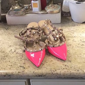 RARE HOT PINK Valentino Rockstud shoes
